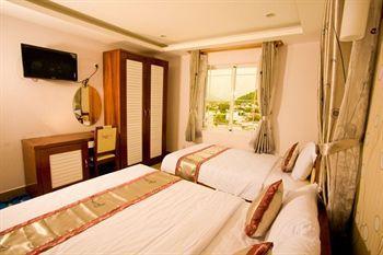 Ngoc Hong Hotel Nha Trang Zewnętrze zdjęcie