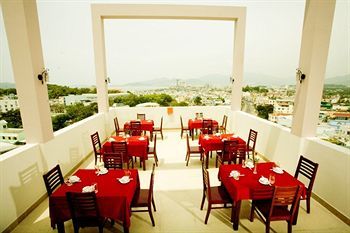 Ngoc Hong Hotel Nha Trang Zewnętrze zdjęcie